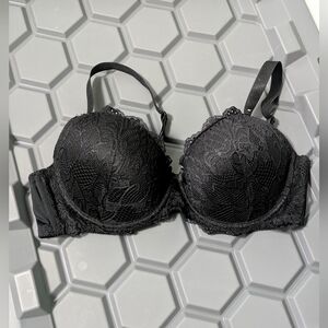 Elegant Lightly Lined Black Lace Bra